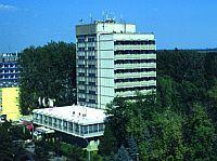 Hotel Hőforrás - 3 csillagos szálloda Hajduszoboszlón Hotel Hőforrás Hajdúszoboszló - termál szálloda közel a gyógyfürdőhöz akciós áron - Hajdúszoboszló